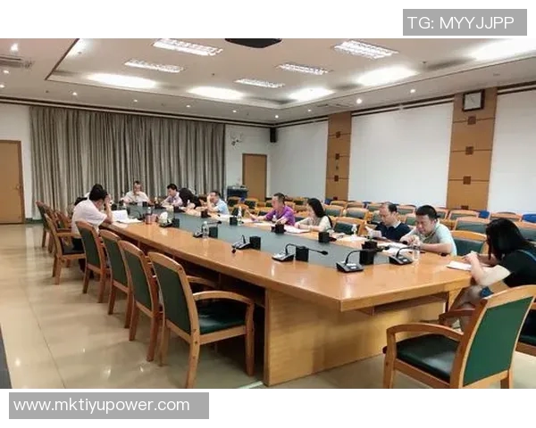 斯波强调全力以赴打快风格需要心力与体能的双重投入 斯波强调全力以赴打快风格需要心力与体能的双重投入