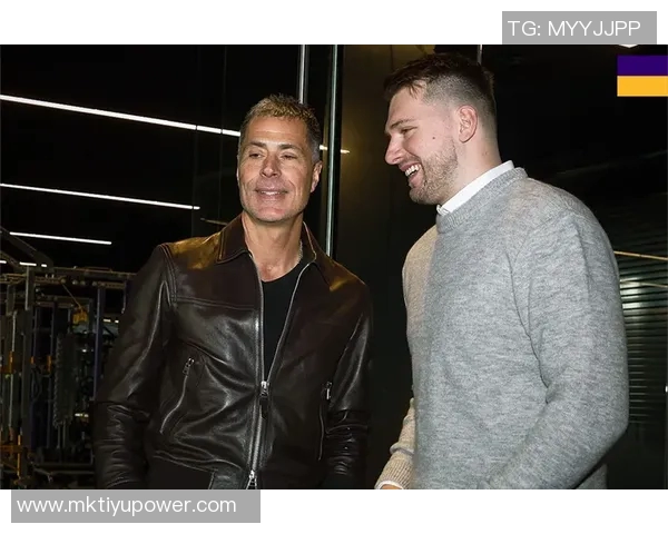 东契奇喜迎第二女儿命名为马特奥奥斯汀东契奇传递幸福时刻